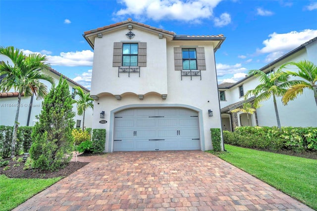 1 of 47 - 11824 Sw 13th Ct, Pembroke Pines, FL