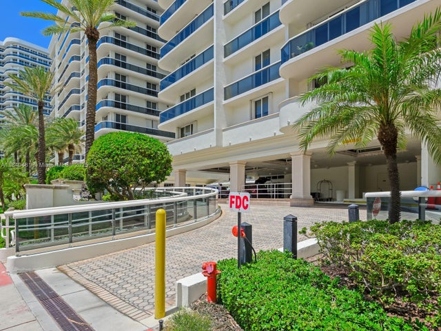 5 of 57 - 9595 Collins Ave N1009, Bal Harbour, FL