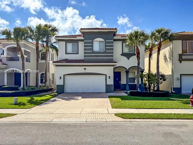 1 of 24 - 1094 Grove Park Cir, Boynton Beach, FL