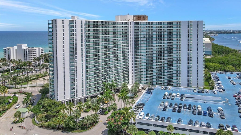 N/A, Sunny Isles Beach