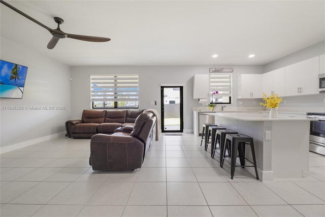 5 of 16 - 22980 Sw 130th Ave, Miami, FL