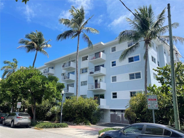 1 of 8 - 221 Meridian Ave 309, Miami Beach, FL