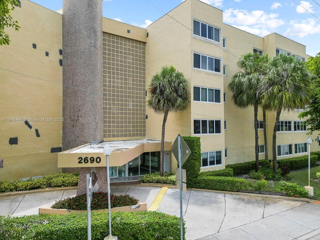 2690 Sw 22nd Ave 507, Miami