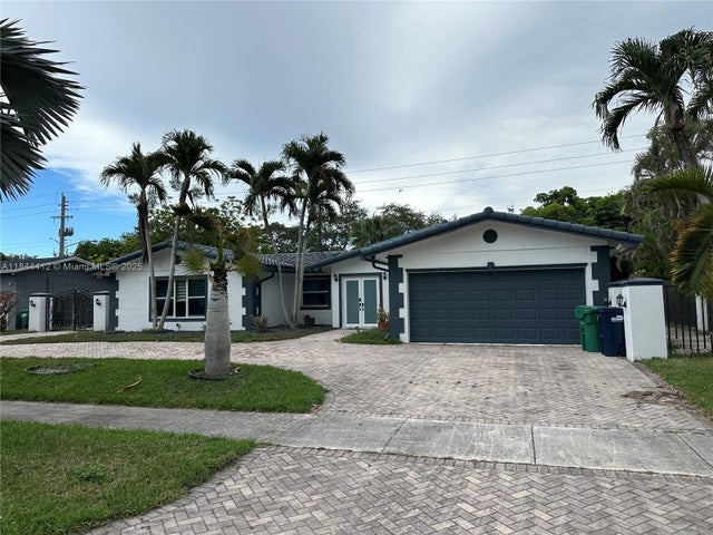 2 of 24 - 14250 Sw 71st Ln, Miami, FL