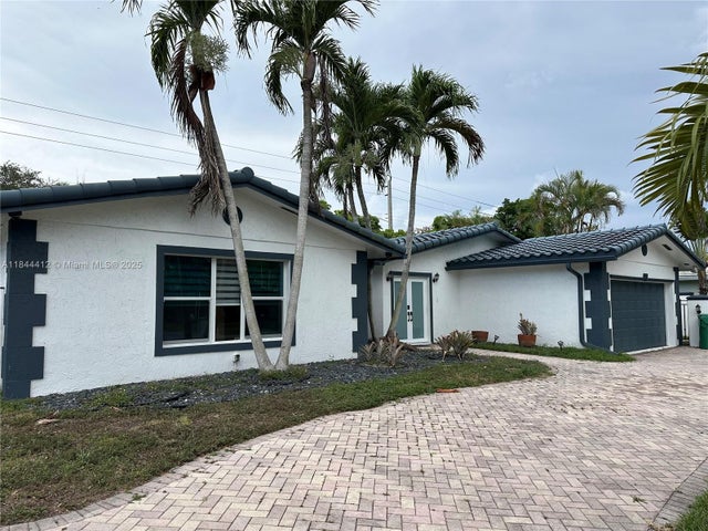 5 of 24 - 14250 Sw 71st Ln, Miami, FL