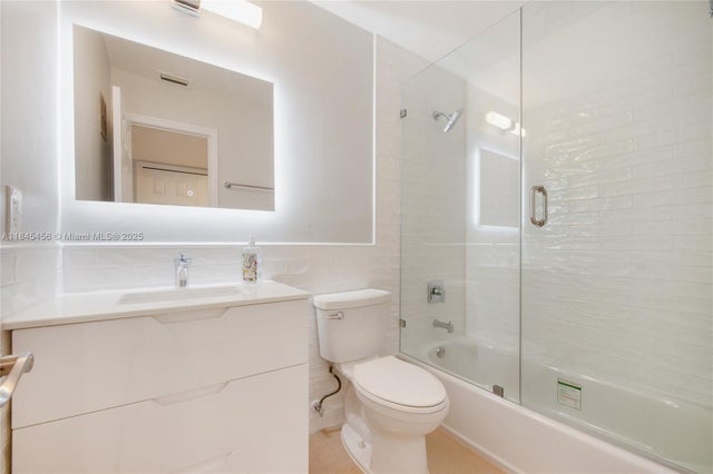 3 of 12 - 7424 Sw 106th Pl, Miami, FL