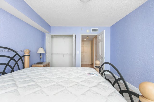 4 of 39 - N/A, Sunny Isles Beach, FL