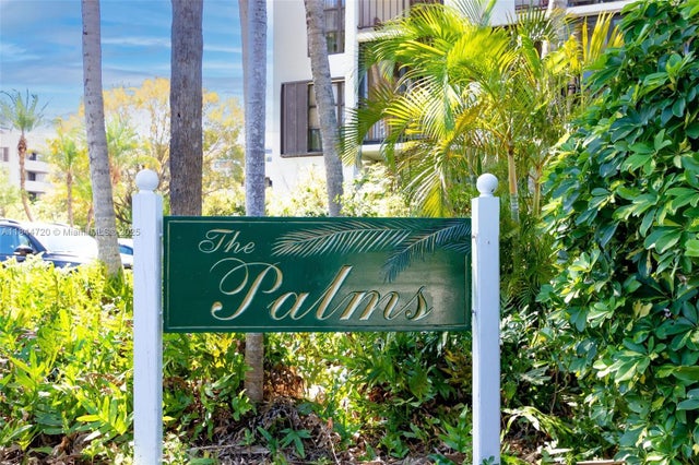 4 of 41 - 77 Crandon Blvd 5b, Key Biscayne, FL