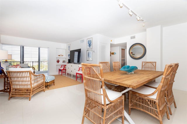 5 of 41 - 77 Crandon Blvd 5b, Key Biscayne, FL