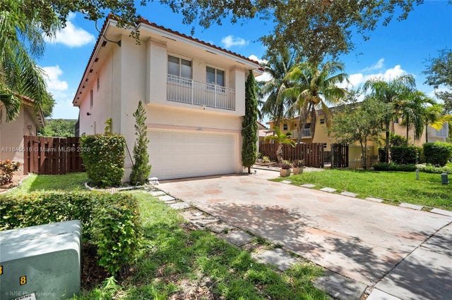 2 of 16 - 14591 Vista Verdi Rd, Davie, FL