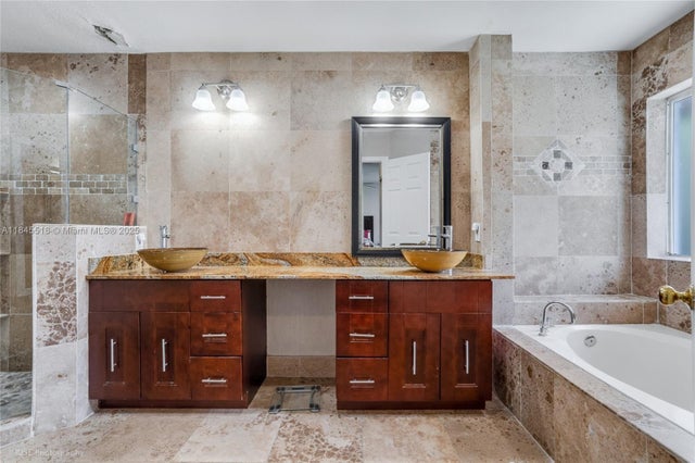 4 of 16 - 14591 Vista Verdi Rd, Davie, FL