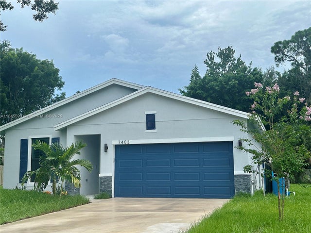 2 of 28 - 7503 Belleair Ave, Fort Pierce, FL