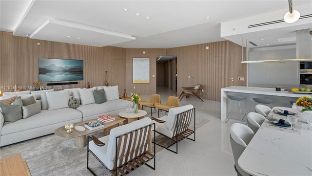 4 of 40 - 17301 Biscayne Blvd 2102, North Miami Beach, FL