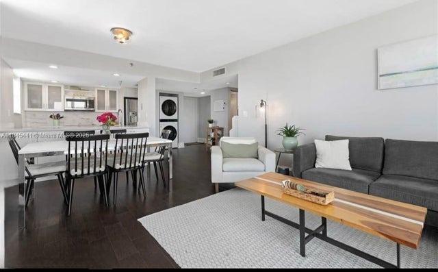 1 of 11 - 2400 Sw 3rd Ave 802, Miami, FL