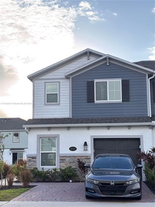 Photo of Listing #A11845461