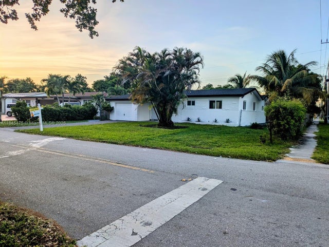 3 of 29 - 6201 Sw 20th Ct, Miramar, FL