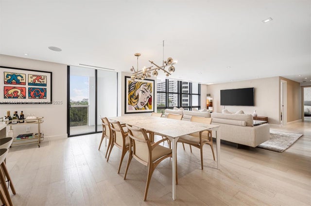 5 of 32 - 9 Island Ave 514, Miami Beach, FL