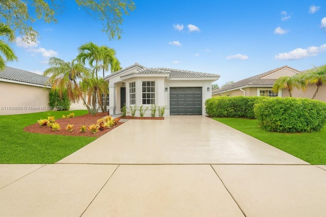 2 of 17 - 16533 Nw 21st St, Pembroke Pines, FL