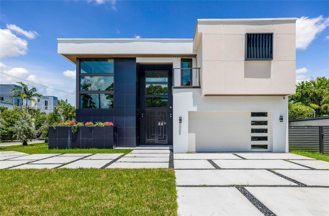 2 of 76 - 750 Ne 16th Ave, Fort Lauderdale, FL