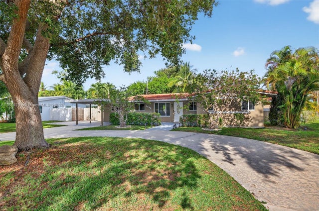 4 of 62 - 4000 Ne 22nd Ave, Lighthouse Point, FL