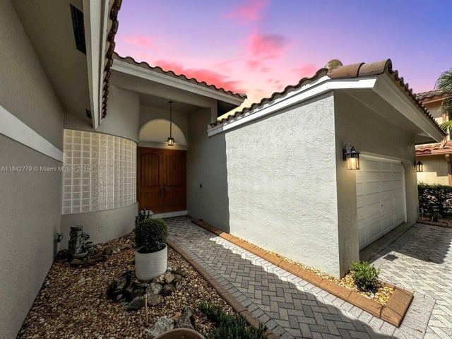 5 of 58 - 10621 Paris St, Cooper City, FL