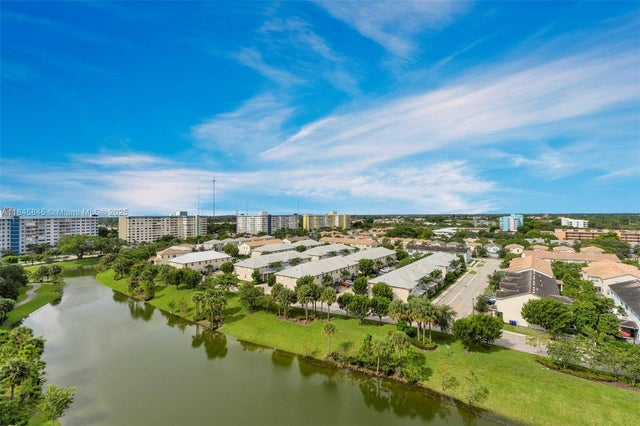 1 of 29 - 3850 Washington St 1114, Hollywood, FL