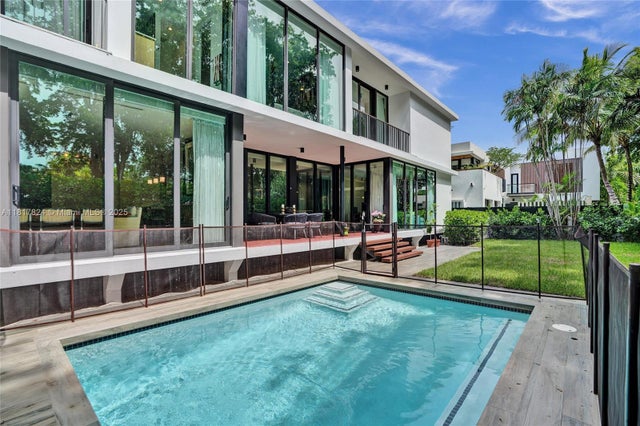 1 of 41 - 4061 Matheson Ave, Miami, FL
