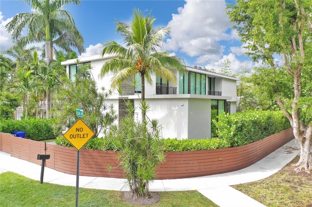 4 of 41 - 4061 Matheson Ave, Miami, FL