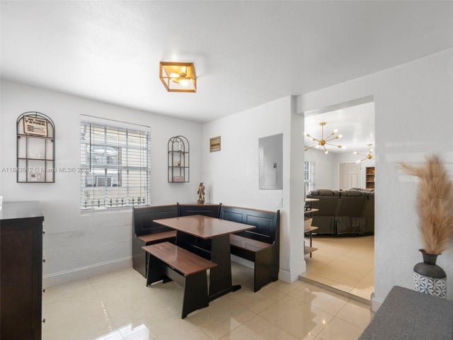 4 of 41 - 3151 Nw 59th St, Miami, FL