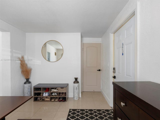 5 of 41 - 3151 Nw 59th St, Miami, FL