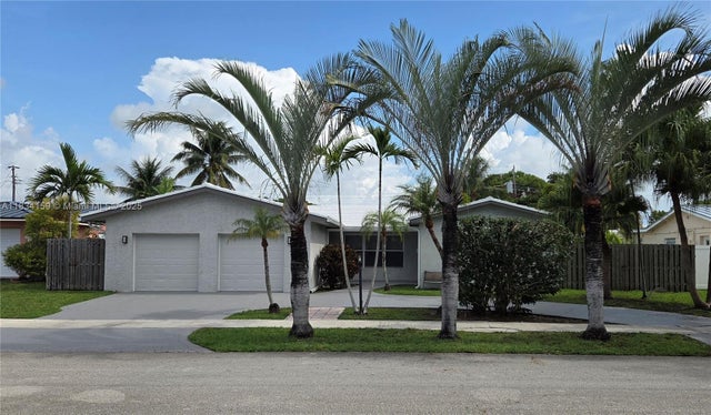2 of 57 - 1245 Coral Ln, Hollywood, FL