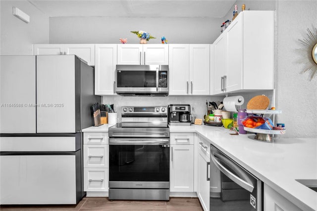 3 of 29 - 17013 Sw 38th St, Miramar, FL