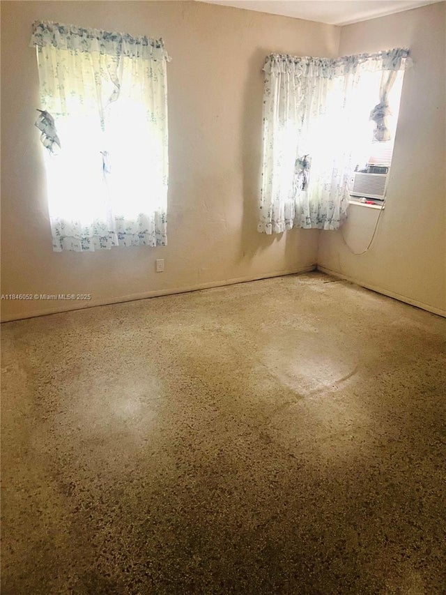 3 of 19 - 1612 Ne 29th St, Pompano Beach, FL