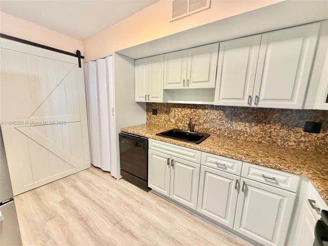 2 of 51 - 1600 S Ocean Dr 7b, Hollywood, FL