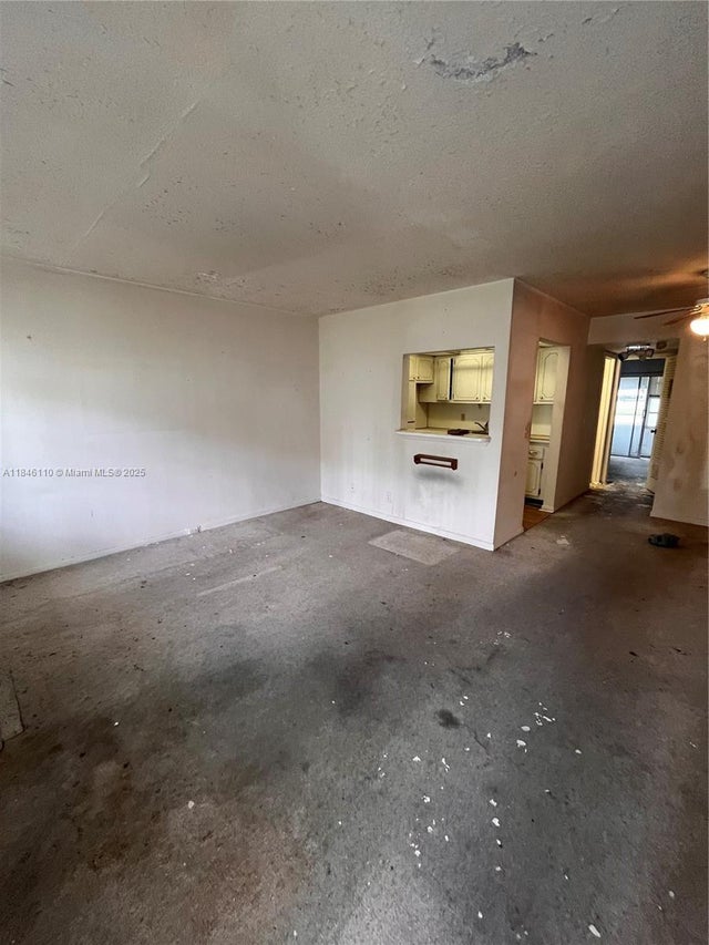 2 of 5 - 507 Durham R, R, Deerfield Beach, FL