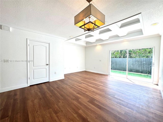 5 of 46 - 11667 Ne 18th Dr 11667, North Miami, FL