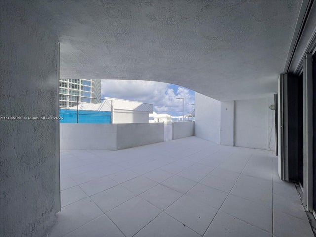 4 of 37 - 16711 Collins Ave 602, Sunny Isles Beach, FL