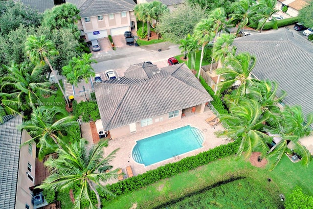 1 of 95 - 2727 Treasure Cove Cir 2727, Dania Beach, FL