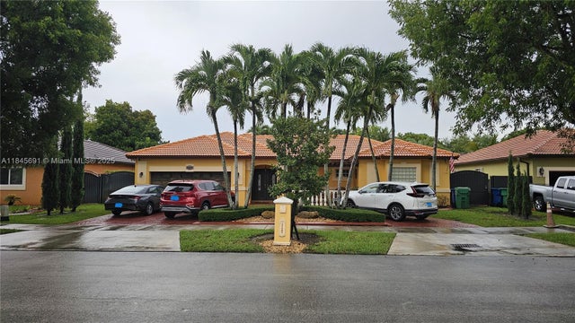 16569 Nw 91st Ct, Miami Lakes