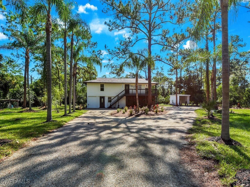 580 7th St Sw, Naples