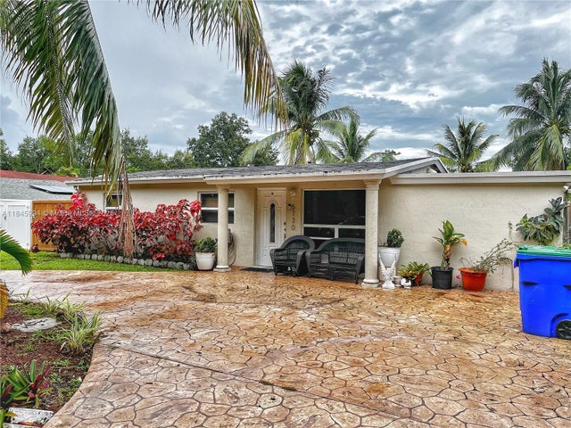 1 of 12 - 5730 Charleston St, Hollywood, FL