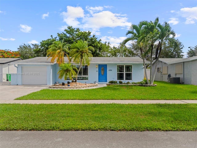 1 of 58 - 11701 Nw 33rd St, Sunrise, FL
