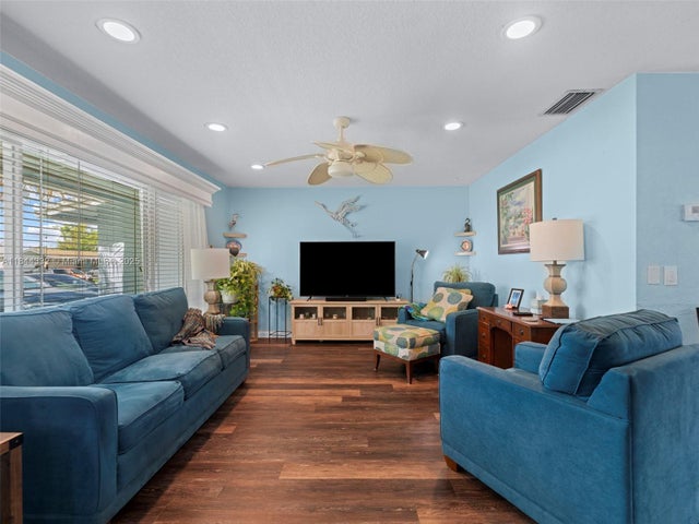 4 of 58 - 11701 Nw 33rd St, Sunrise, FL