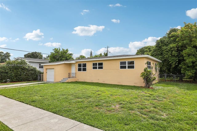 3 of 42 - 18025 Nw 6th Ave, Miami Gardens, FL