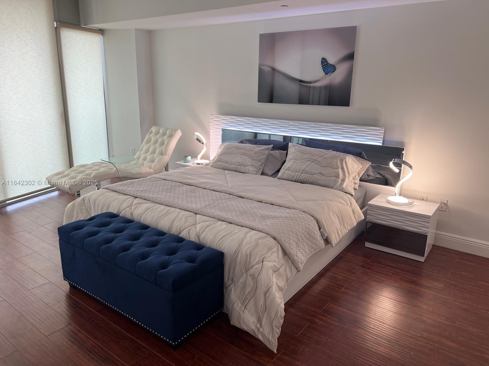 Photo of Listing #A11842302