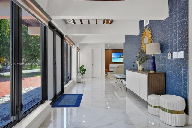 3 of 38 - 1501 Algardi Ave, Coral Gables, FL