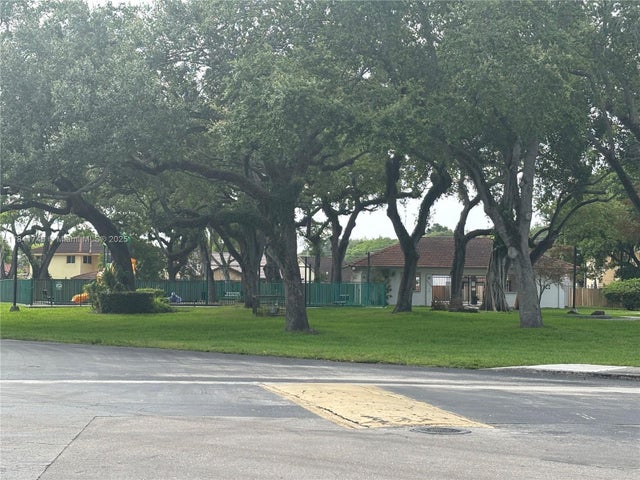 2 of 19 - 11391 Sw 74th Ter, Miami, FL