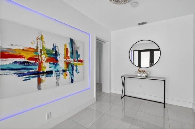 4 of 45 - 7200 Sw 137th St, Palmetto Bay, FL