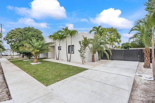 1 of 29 - 501 E 59th St, Hialeah, FL