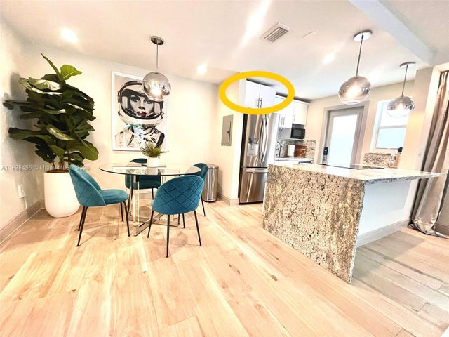 5 of 10 - 626 Meridian Ave 1, Miami Beach, FL